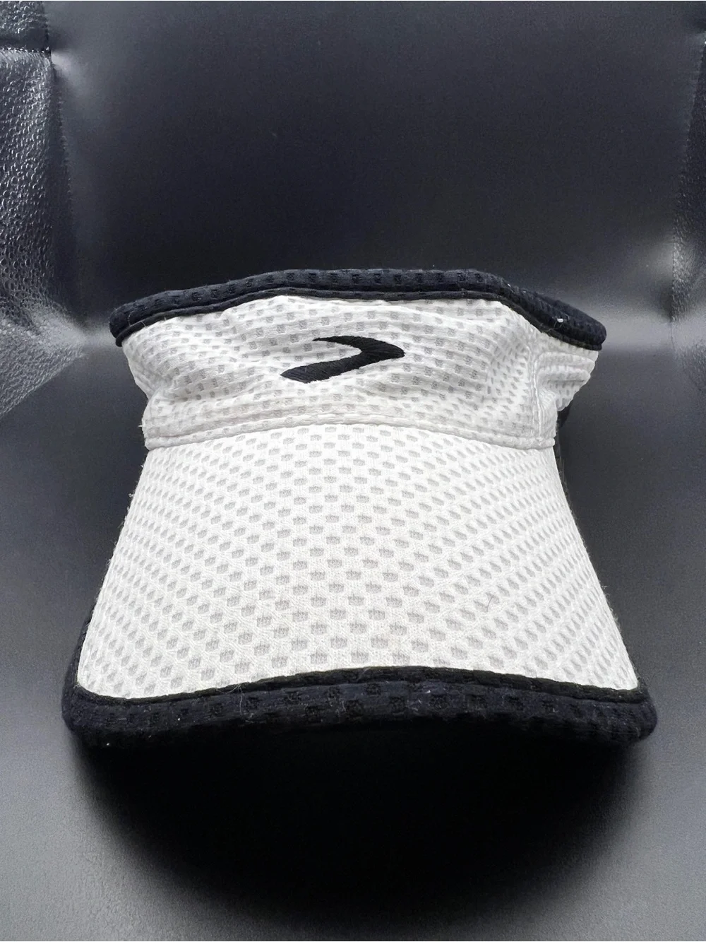 Brooks White and Black Mesh Tennis Visor with Logo